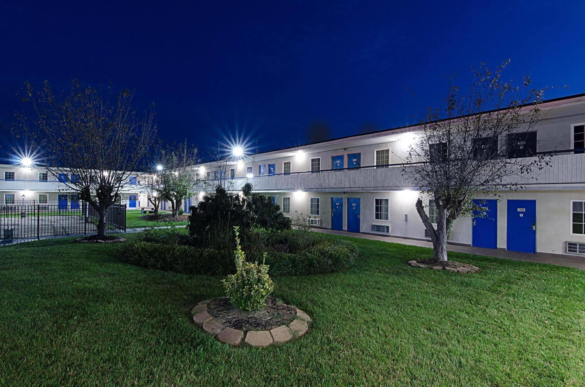 Motel 6-Staunton, Va Exterior photo